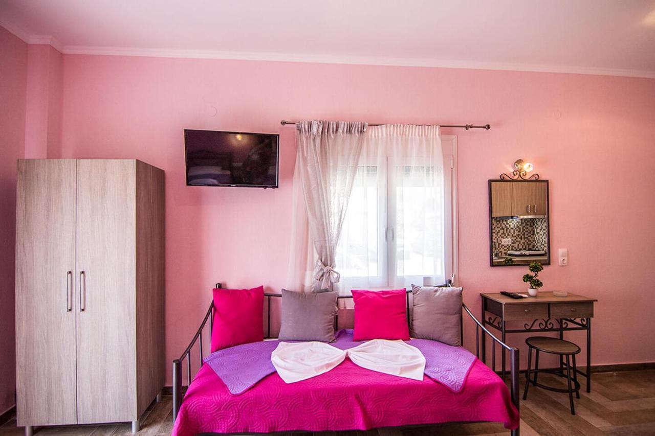 Christodoulos Eleftheria House Неа-Врасна Экстерьер фото